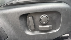 Land Rover Range Rover Velar 2.0 D200 R-Dynamic SE 5dr Auto Diesel Estate